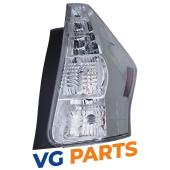 TOYOTA PRIUS V 2012-2014 უკანა ფარი (სტოპი) მარჯვენა